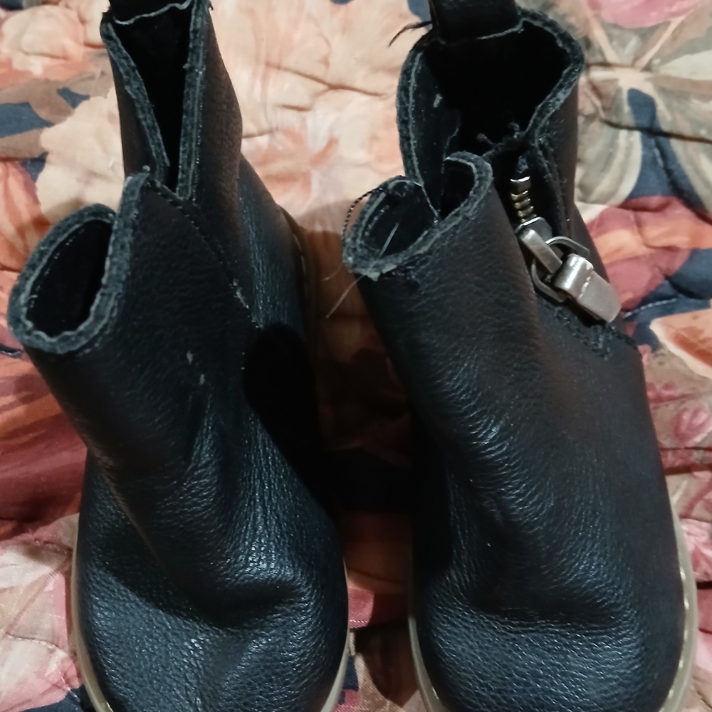 GAP Black Kids Boots with Zipper